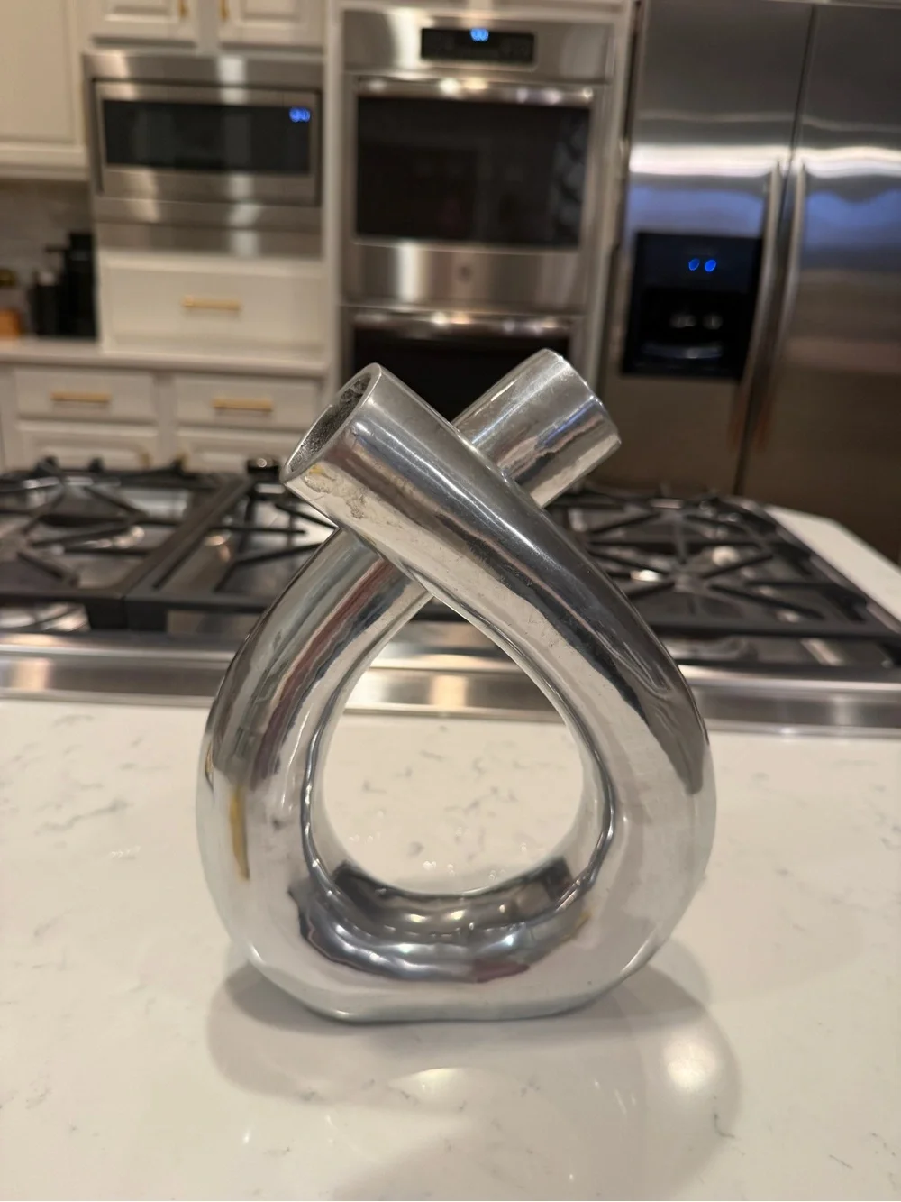 Chiasso Exclusive Sculptural Aluminum Vase Modernist Loop Silver Decor